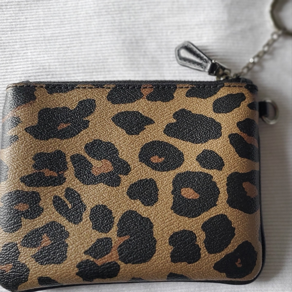 COACH Leopard Print Unisex Key Chain Purse - Picture 2 of 3